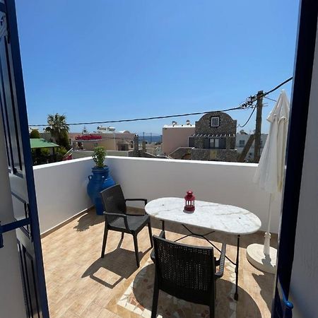 Leonidas Apartments Камари Экстерьер фото