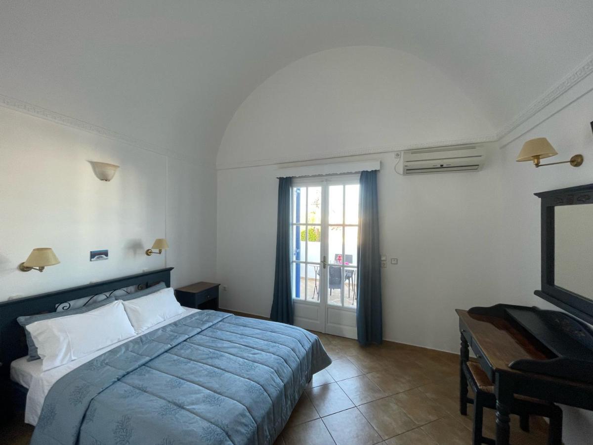 Leonidas Apartments Камари Экстерьер фото