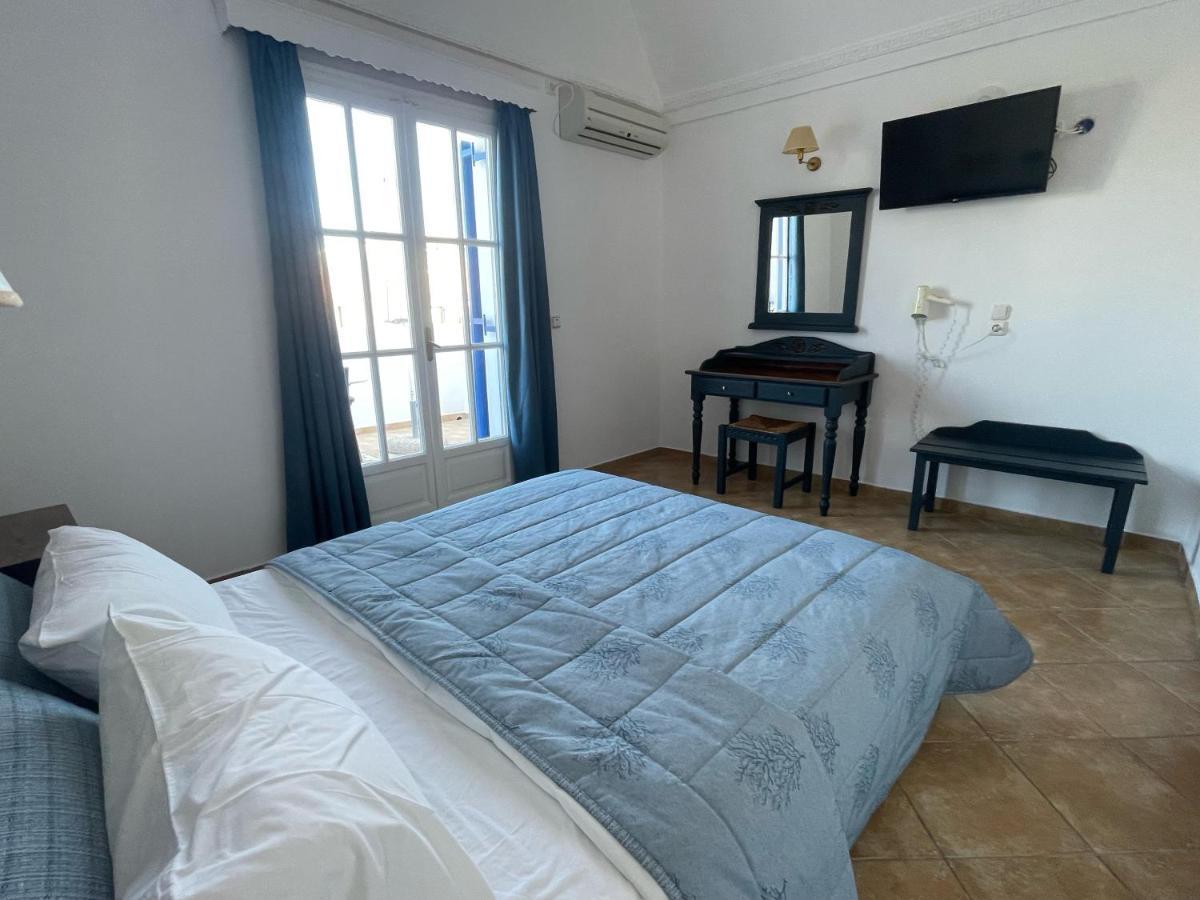 Leonidas Apartments Камари Экстерьер фото